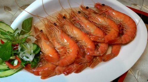 刘大瓜吃大虾的视频,畅享美味大虾盛宴