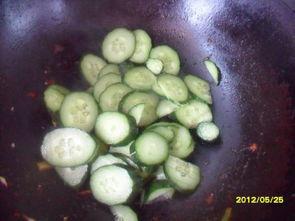 怎么做吃大瓜好吃视频,揭秘大瓜美味烹饪秘籍