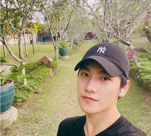 杨洋最新吃瓜视频,揭秘明星幕后生活片段