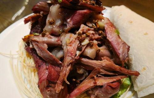 老王瓜可以吃狗肉吗视频,传统与现代的碰撞